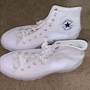 Like new white platform converse